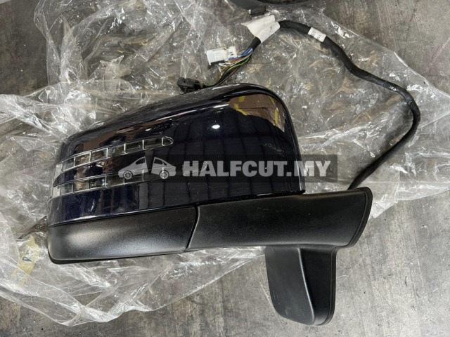 G CLASS W463 SIDE MIRROR RIGHT SIDE
