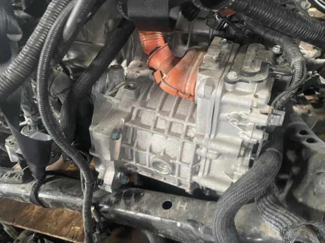 NISSAN SERENA c27 C26 MR20 ENGINE GEARBOX