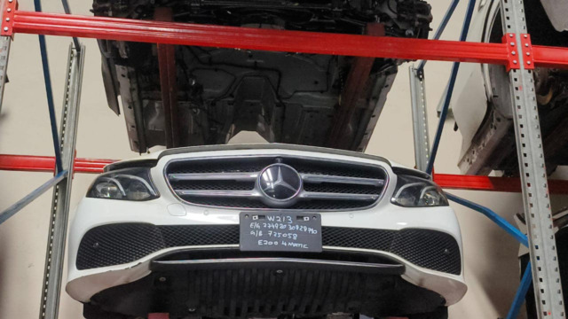 MERCEDES BENZ E200 w213 WHITE HALFCUT HALF CUT ENGINE GEARBOX