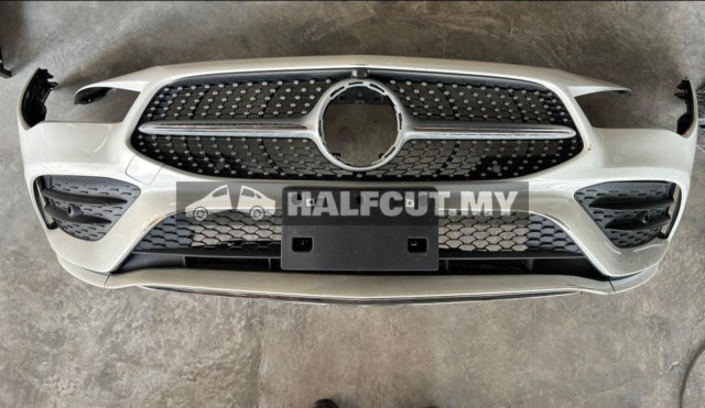 MERCEDES BENZ CLA w118 sport front bumper diamond silver grille