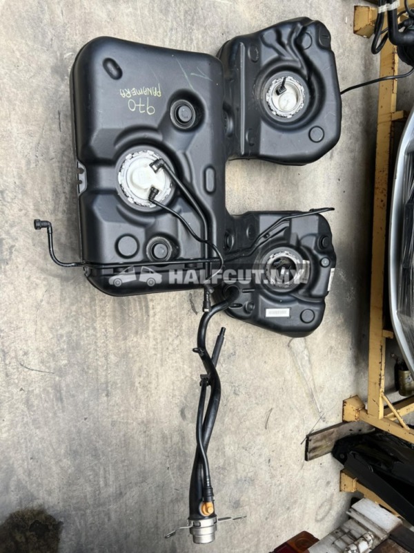 PORSCHE Panamera 3.6 fuel tank