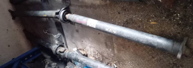 MERCEDES BENZ W204 LONG SHAFT