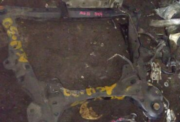 TOYOTA HARRIER ACU30 2.4 FRONT CROSSMEMBER