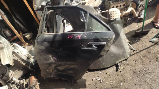 TOYOTA CAMRY ACV50 TEAR DOOR R/L