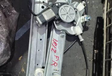 PROTON IRIZ FRONT DOOR GEAR F/R