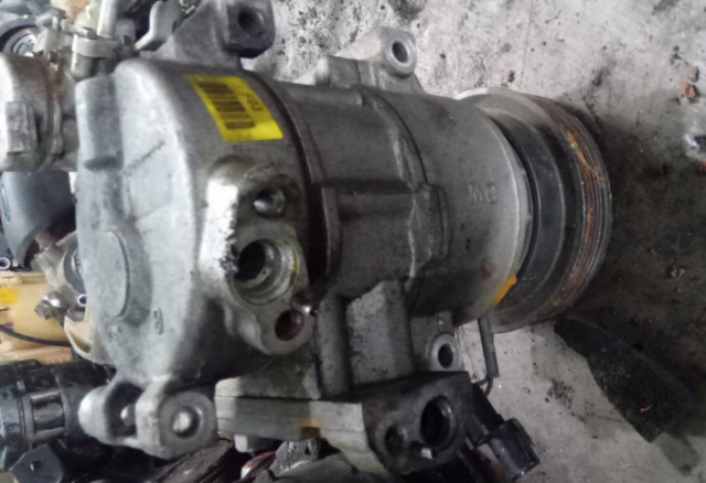 KIA FORTE 1.6 AIRCOND  COMPRESSOR
