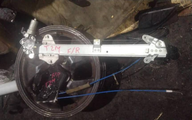 HONDA ACCORD T2M FRONT DOOR GEAR F/R