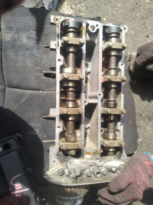 FORD FIESTA 1.6 HEAD