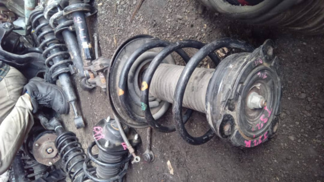 NISSAN TEANA J32 FRONT ABSORBER F/ R