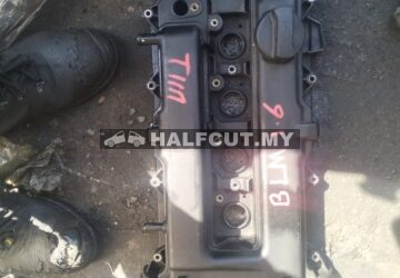 PROTON BLM 1.6 VALVE COVER