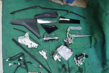 TOYOTA ALPHARD AGH30 POWER DOOR SET