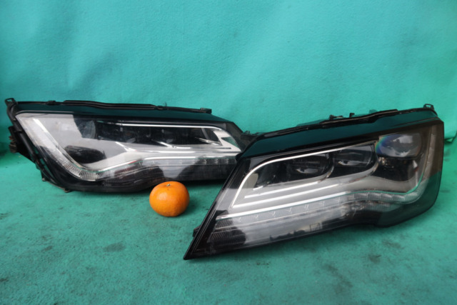 AUDI A7 HEAD LAMP