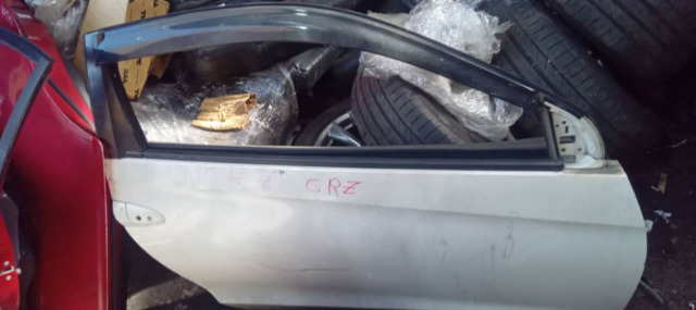 HONDA CRZ 2011 FRONT DOOR F/R