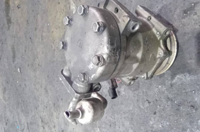 PROTON PERSONA OM AIRCOND  COMPRESSOR