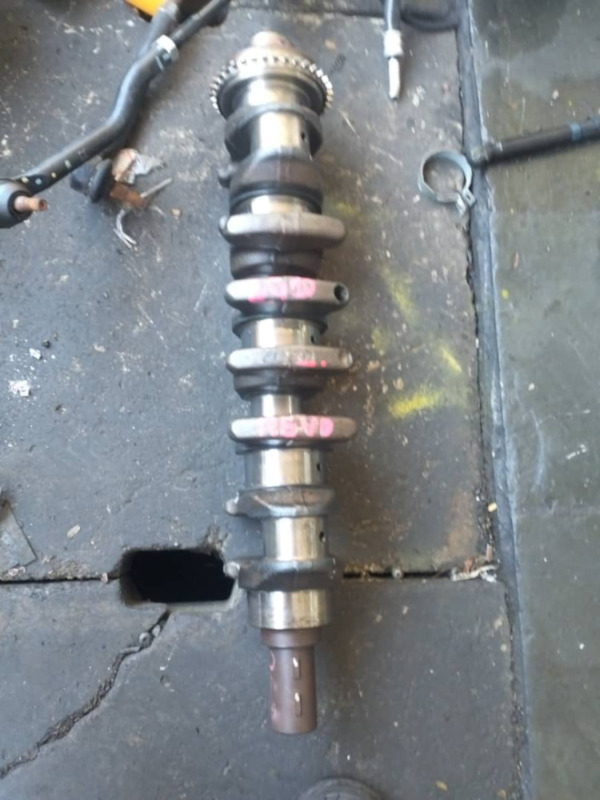 TOYOTA HILUX REVO 2GD CRANKSHAFT