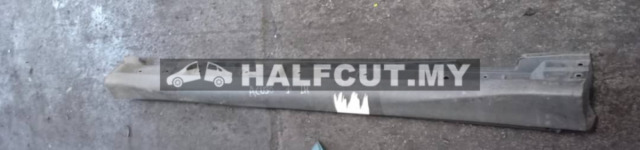 ToYOTA HARRIER ACU30 SIDE SKIRT LH