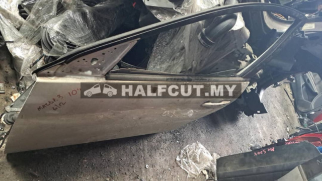 MAZDA 3 2010 FRONT DOOR F/L