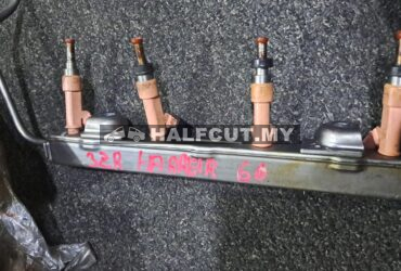 TOYOTA HARRIER ACU60 3ZR FUEL INJECTOR RAIL