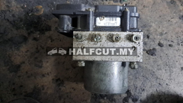 TOYOTA ESTIMA ACR50 ABS PUMP