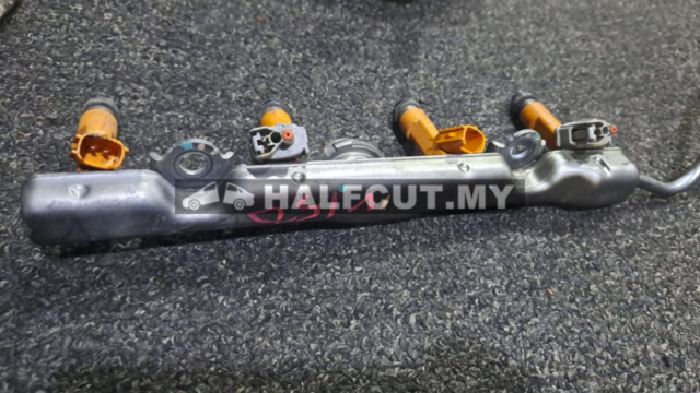 TOYOTA VIOS NCP150 1NZ FUEL INJECTOR RAIL