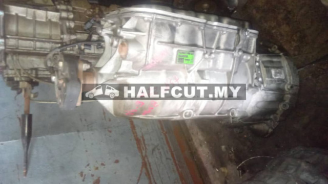 BMW E60 GEAR BOX