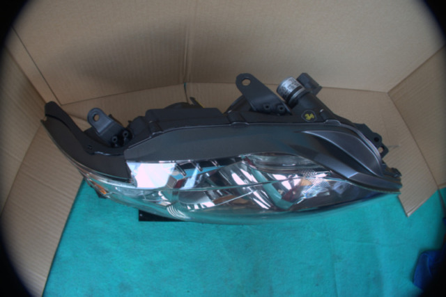 LEXUS RX350 HEAD LAMP PER SIDE