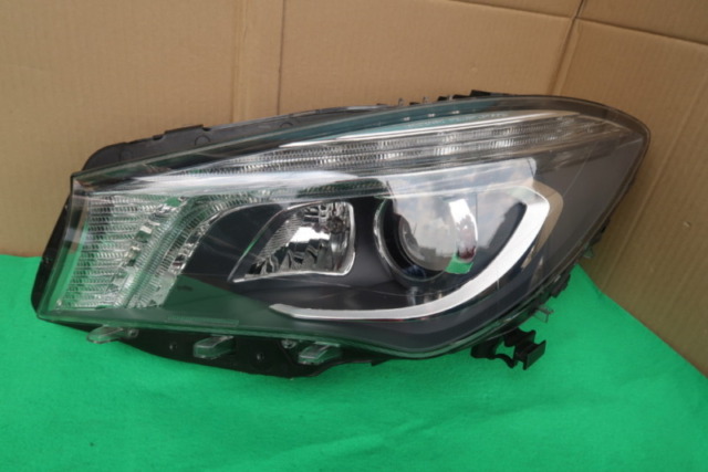MERCEDES W117 HEADLAMP LH
