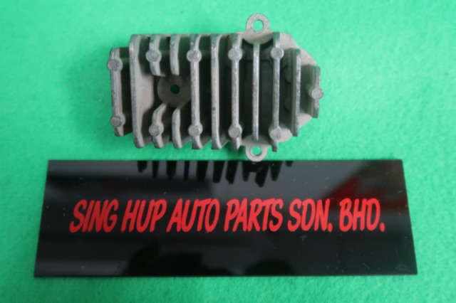 W205 SIGNAL