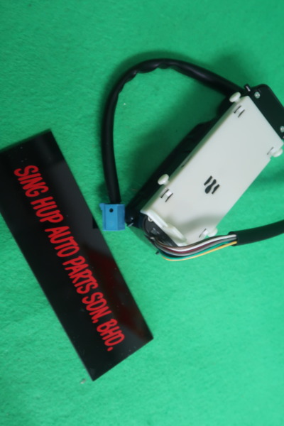 MERCEDES W203 POWER WINDOW SWITCH