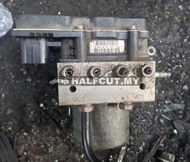 PEUGEOT 308 ABS PUMP (0 265 252 070)