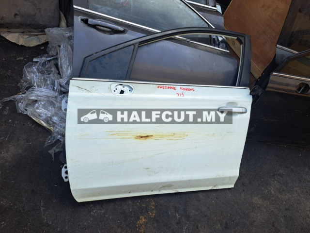 SUBARU FORESTER  FRONT DOOR F/L