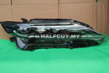 TOYOTA HARRIER ZSU60 HEAD LAMP PER SIDE