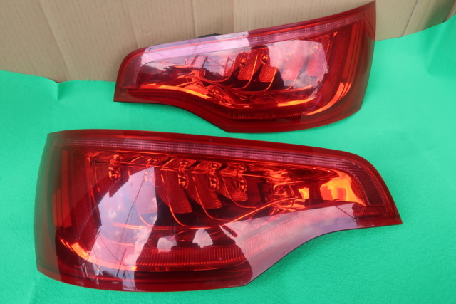 AUDI Q7 TAIL LAMP