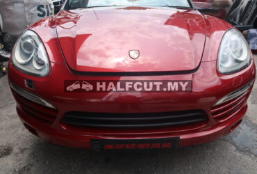PORSCHE CAYENNE 958 3.0 DIESEL HALF CUT