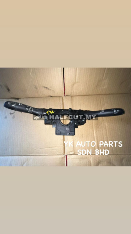 NISSAN X-TRAIL T32 SIGNAL SWITCH USED
