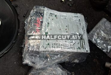 KIA SORENTO 2013 RADIO