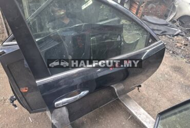 NISSAN X-TRAIL NT32 FRONT DOOR F/R