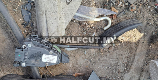 PROTON  PERSONA PEDAL SENSON