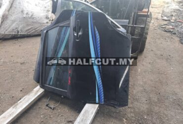 TOYOTA AVANZA REAR DOOR R/L