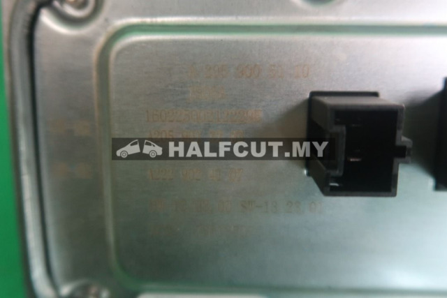 MERCEDES W205 LED HEADLIGHT BALLAST CONTROL MODULE