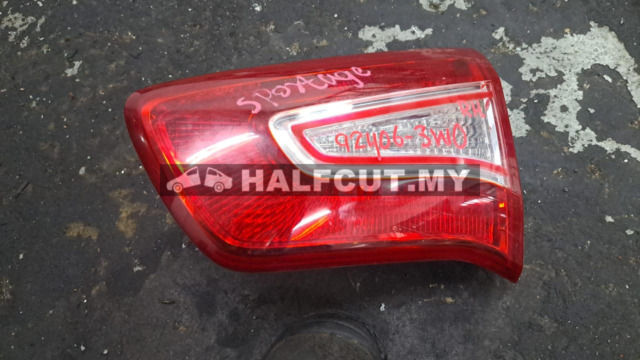 KIA SPORTAGE REFLCTOR BONNET LAMP(92406-3WO) RH