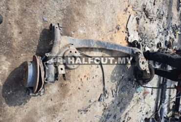 TOYOTA ESTIMA ACR50 2.4 REAR AXLE