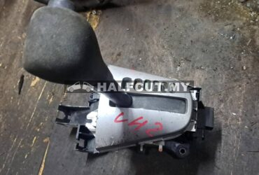 TOYOTA VIOS NCP42 GEAR LEVEL