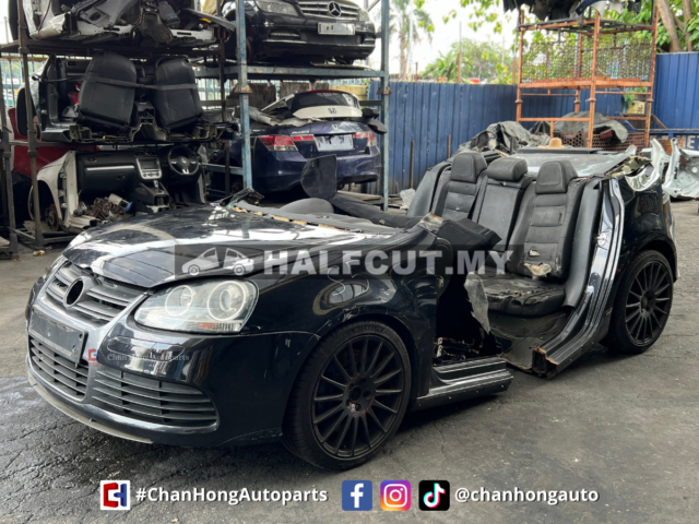 Volkswagen Golf MK5 R32 3.2L Half Cut