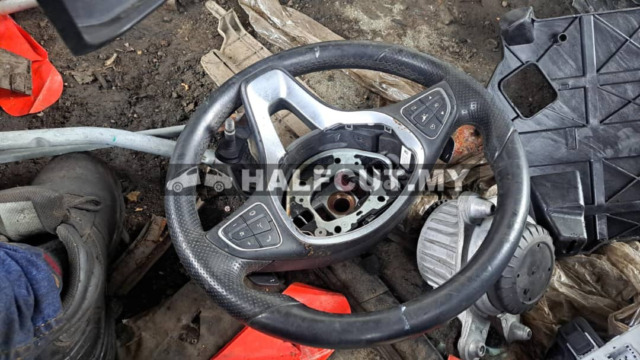 MERCEDES BENZ W205 STEERING VIEW
