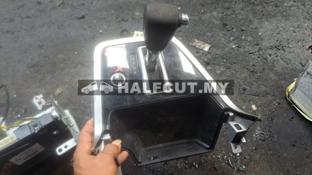NISSAN SERENA C27 GEAR LEVEL