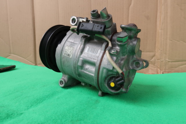 MERCEDES A200 W176 AIR COMPRESSOR