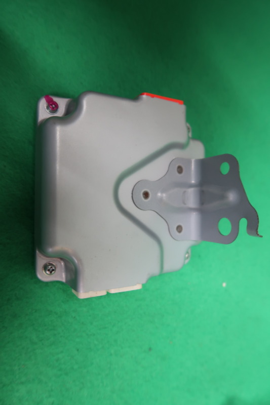 TOYOTA PRIUS BATTERY VOLTAGE SENSOR 89892-47080