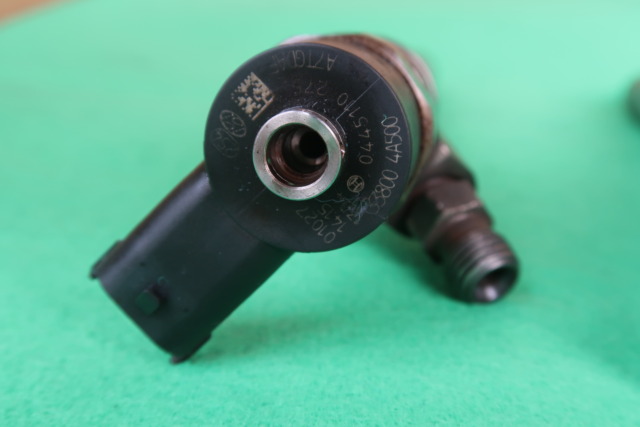 HYUNDAI STAREX A1 INJECTOR (PER PIESE)