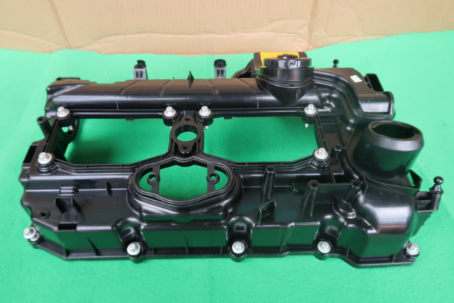 BMW N20 VALVE COVER